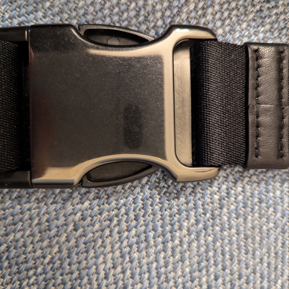 EUC Coach Leather Belt Bag - Picture 12 of 12